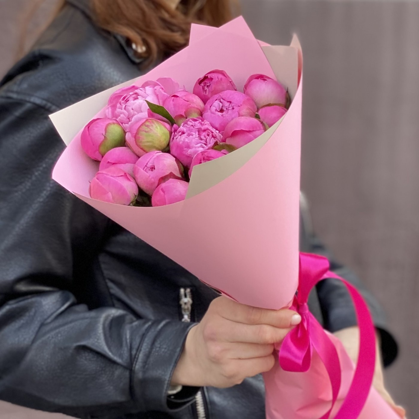 15 розовых пионов Флеминг